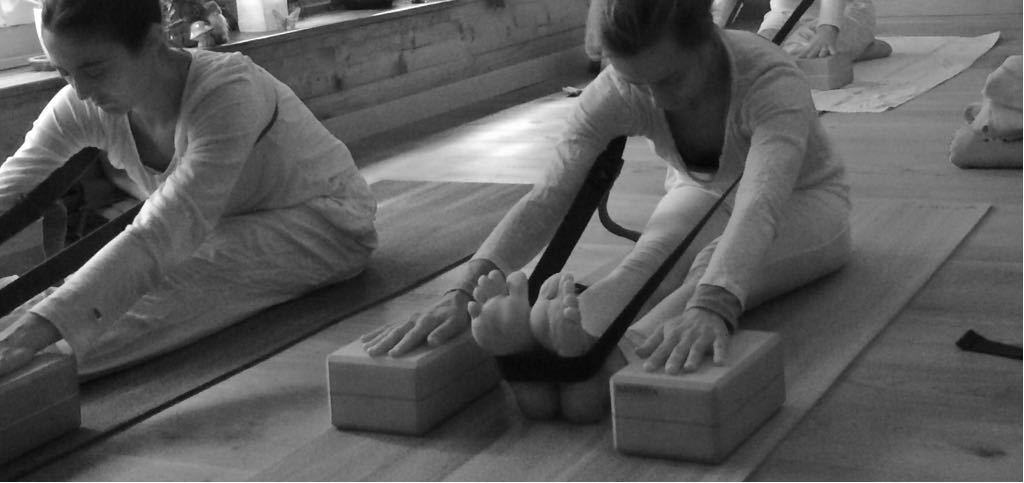 FORMACIÓN DE HATHA YOGA Barcelona