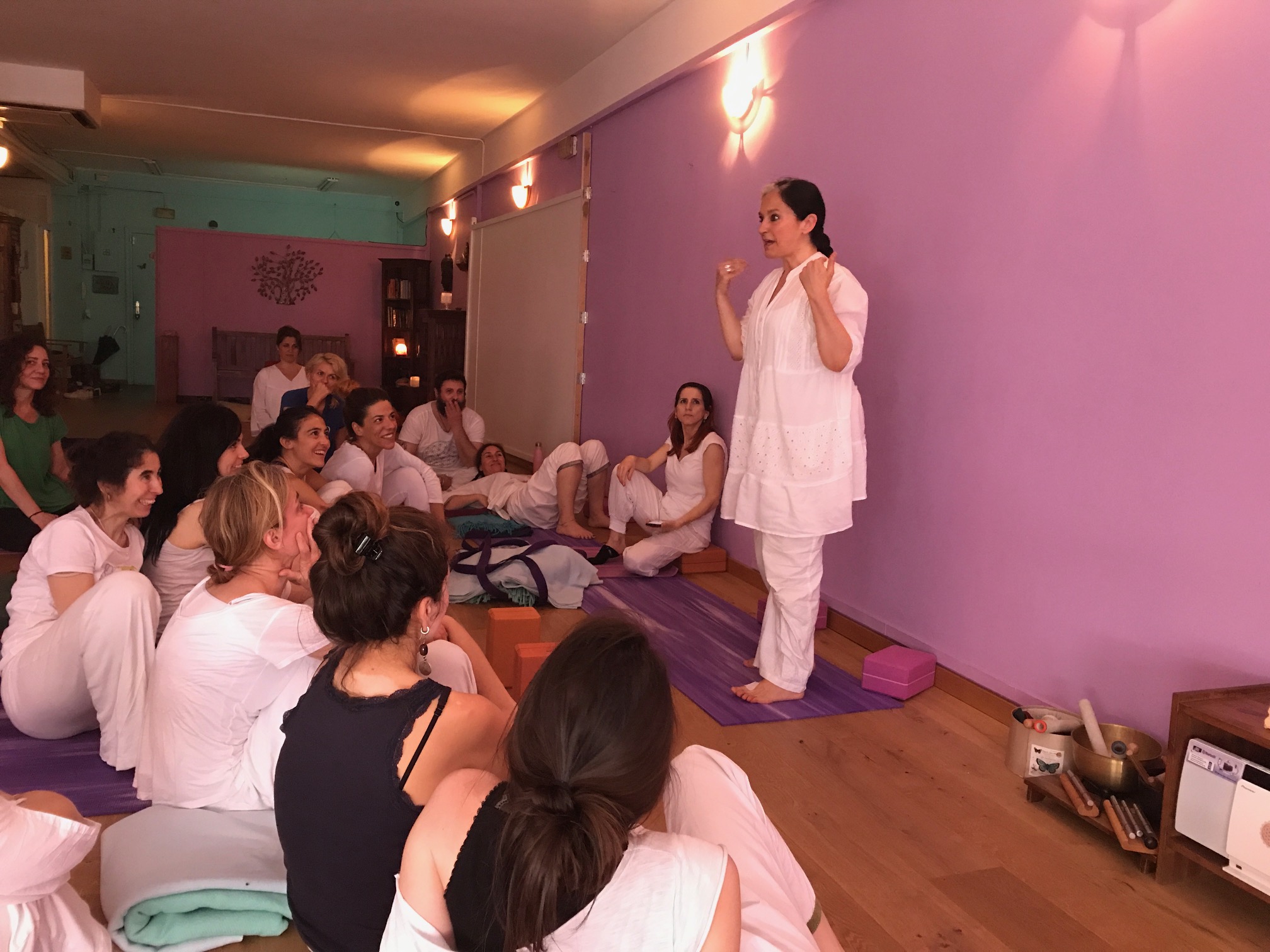 formacion profesor de yoga en barcelona